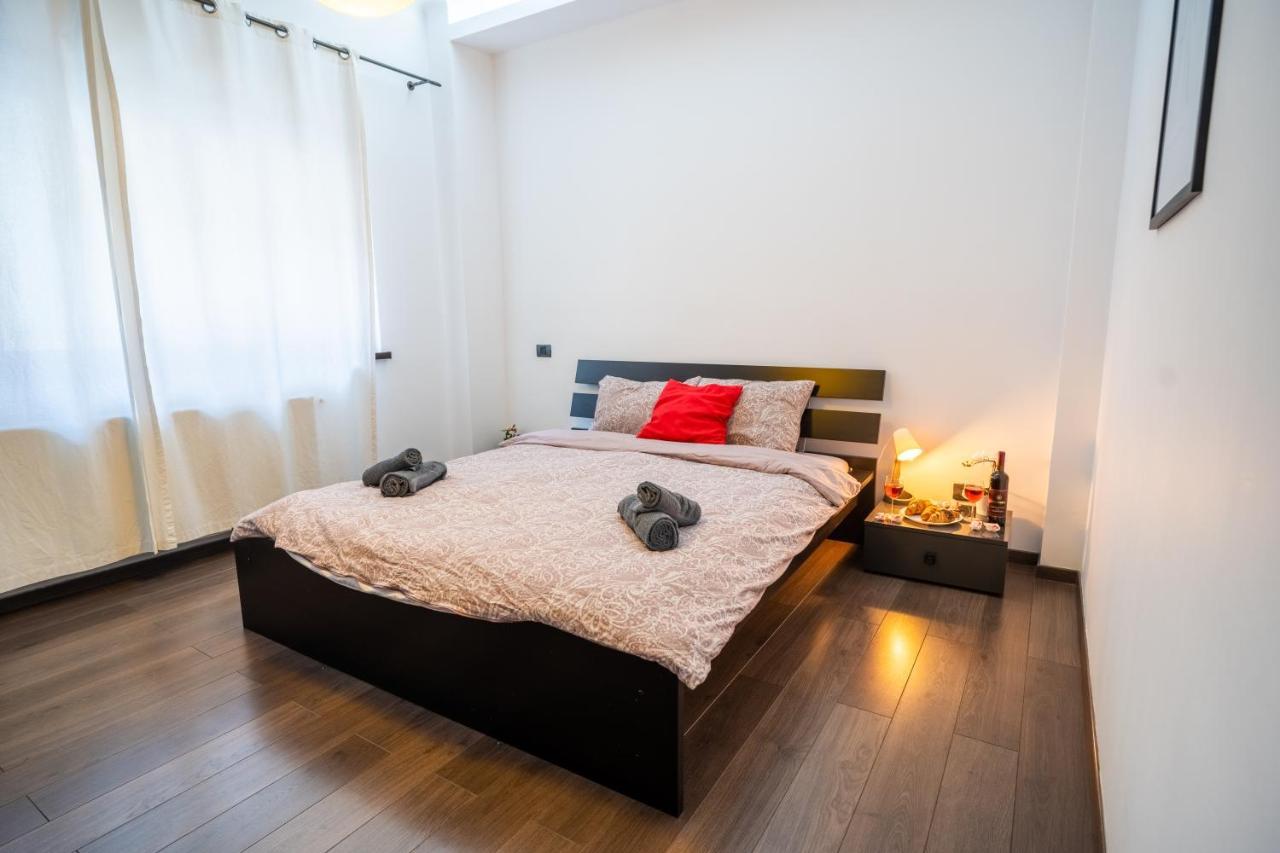 Cozy & Spacious Flat Near Victoriei Square Bucharest Exterior photo