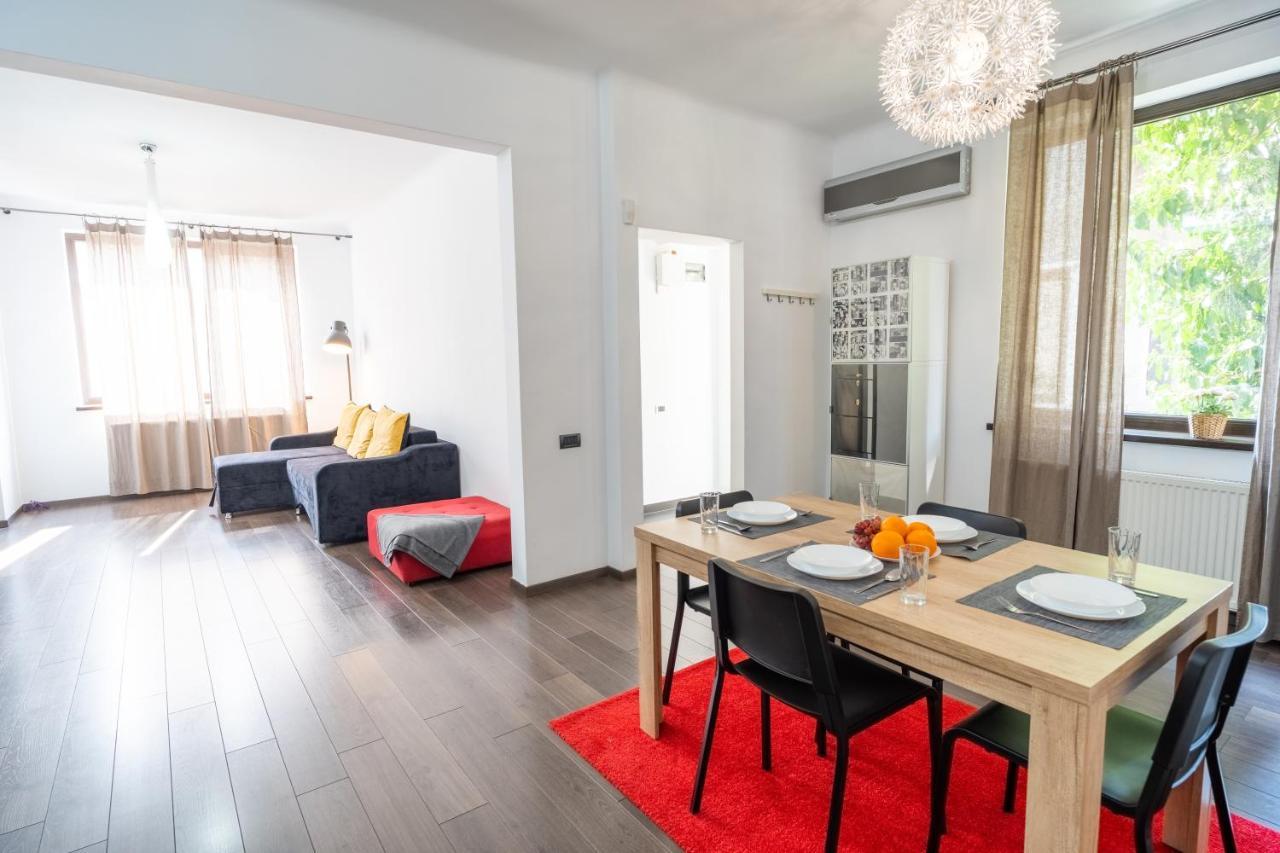 Cozy & Spacious Flat Near Victoriei Square Bucharest Exterior photo